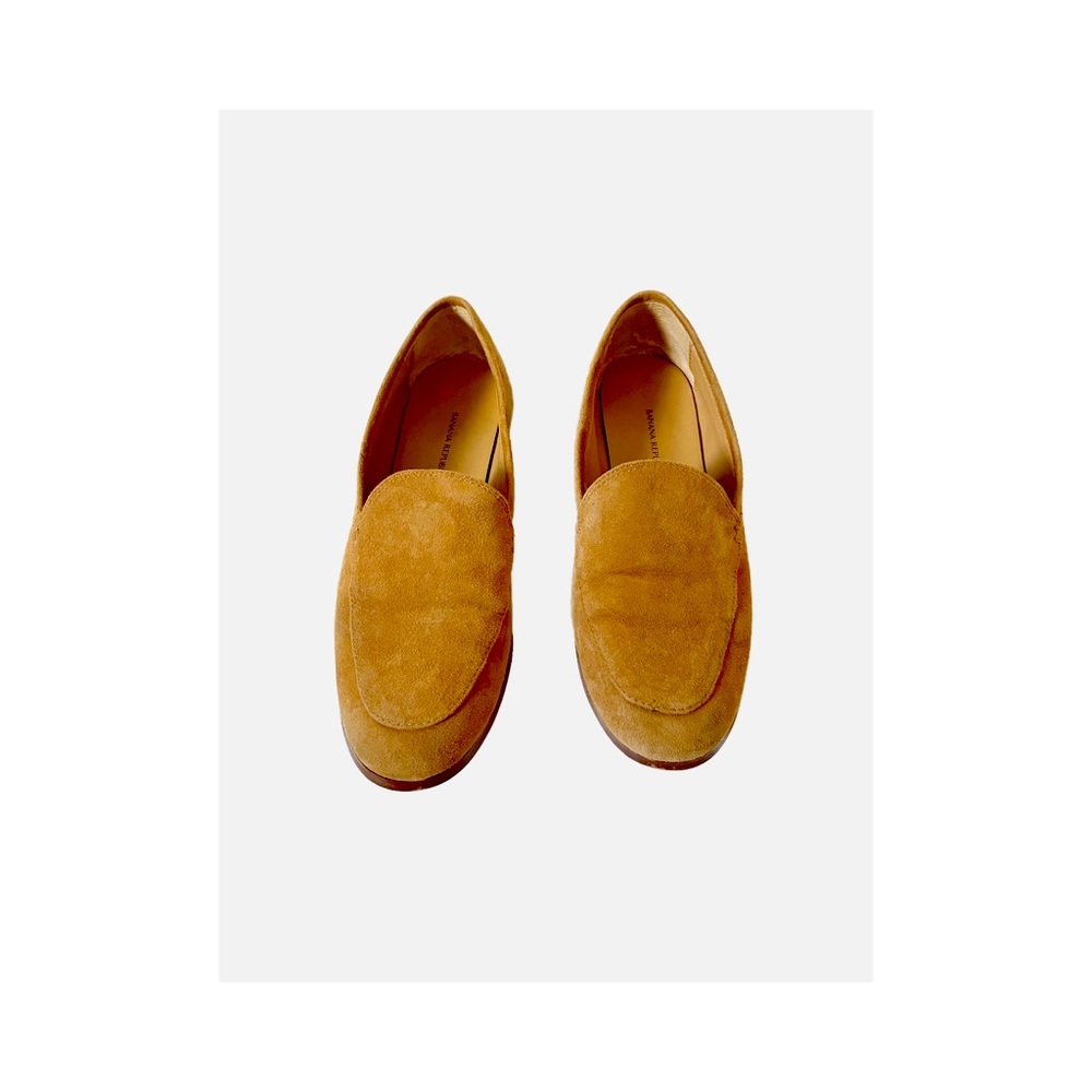 Banana Republic Flat Brown Suede Shoes size 7